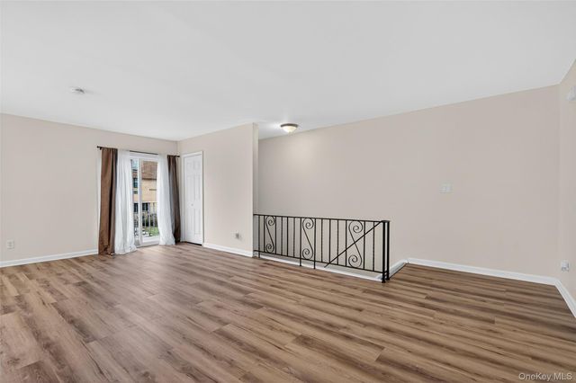 440 Carpenter Avenue 11, Newburgh, NY 12550