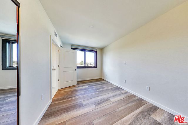 1070 S Bedford Street 205, Los Angeles, CA 90035