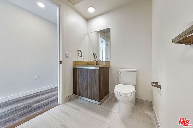 1070 S Bedford Street 205, Los Angeles, CA 90035