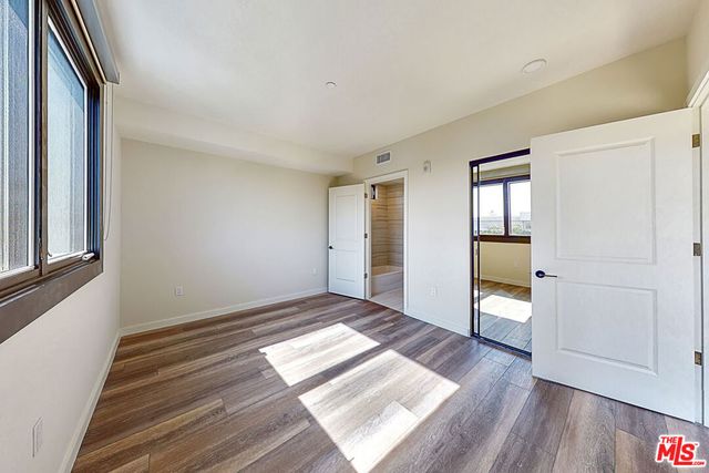 1070 S Bedford Street 205, Los Angeles, CA 90035