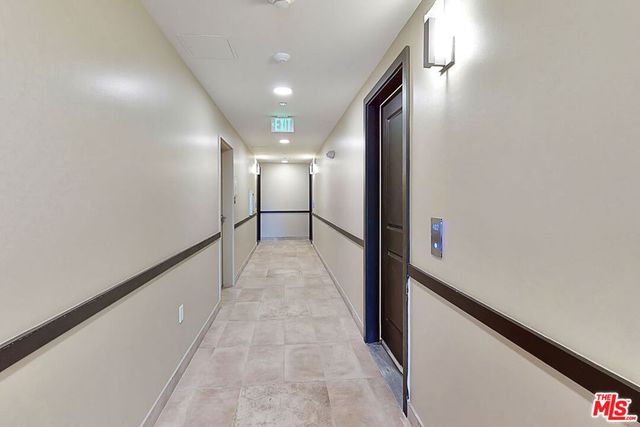 1070 S Bedford Street 205, Los Angeles, CA 90035