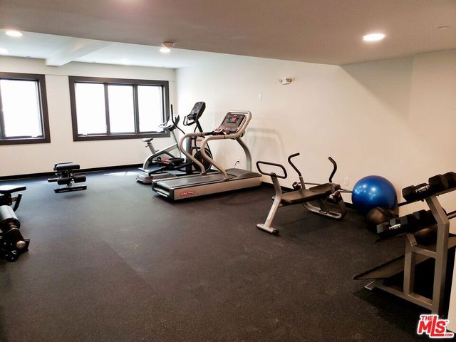 1070 S Bedford Street 205, Los Angeles, CA 90035