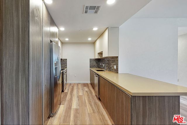 1070 S Bedford Street 205, Los Angeles, CA 90035