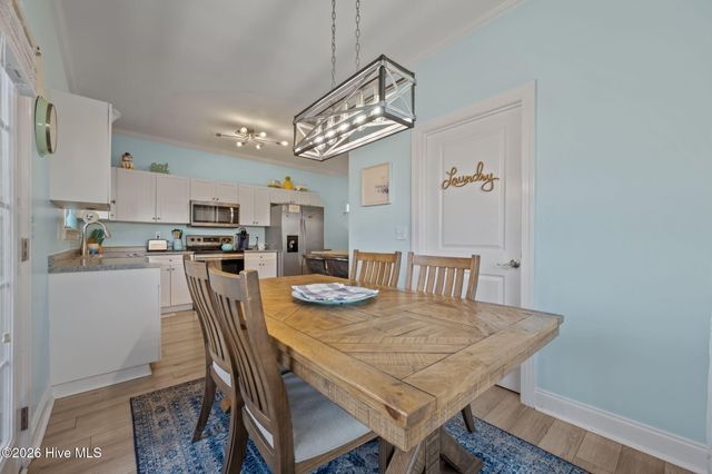 615 N New River Drive Apt D, Holly Ridge, NC 28445