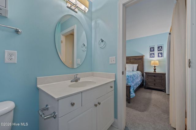 615 N New River Drive Apt D, Holly Ridge, NC 28445