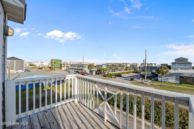 615 N New River Drive Apt D, Holly Ridge, NC 28445