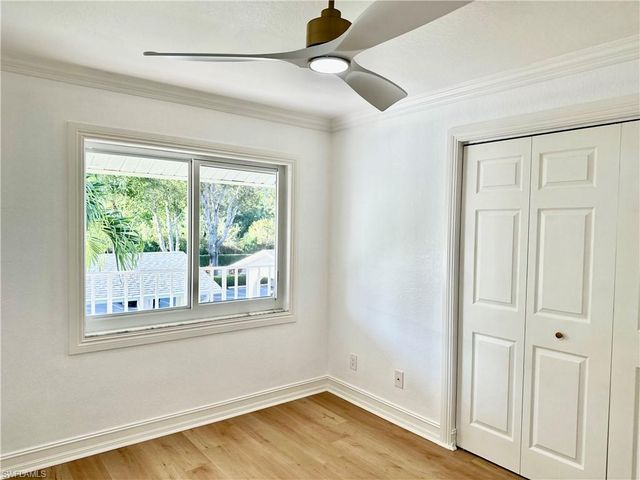 388 Belina DR # 6, Naples, FL 34104