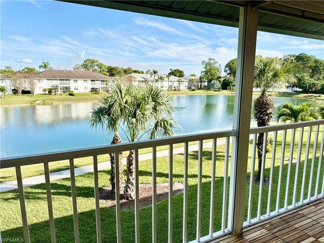 388 Belina DR # 6, Naples, FL 34104