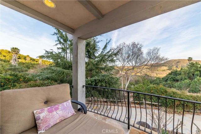26525 Carancho Road, Temecula, CA 92590