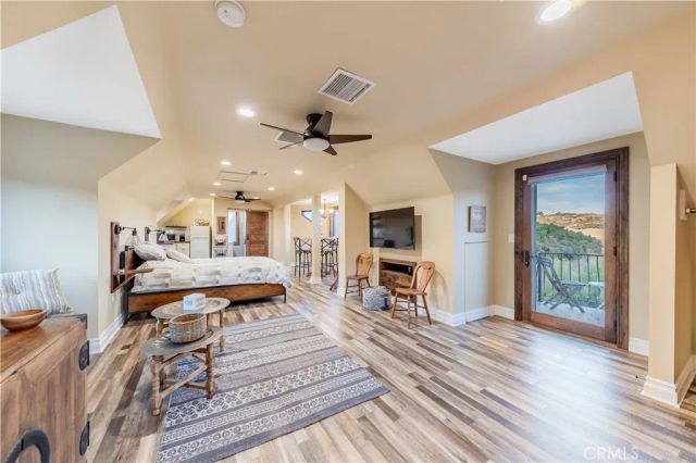 26525 Carancho Road, Temecula, CA 92590