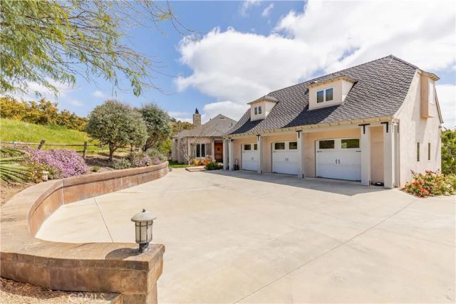26525 Carancho Road, Temecula, CA 92590