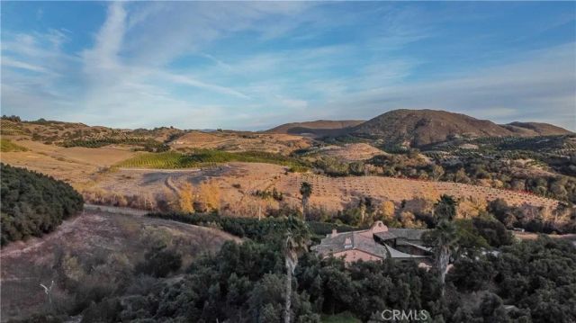 26525 Carancho Road, Temecula, CA 92590