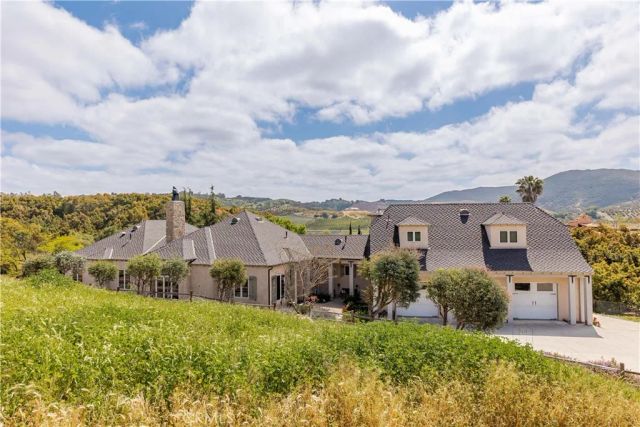 26525 Carancho Road, Temecula, CA 92590