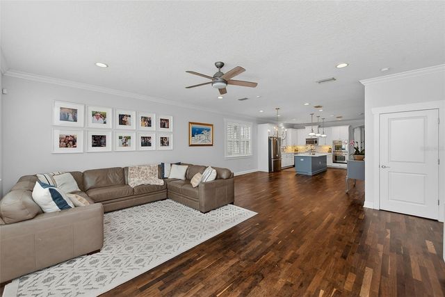 3212 W SAN PEDRO STREET, Tampa, FL 33629