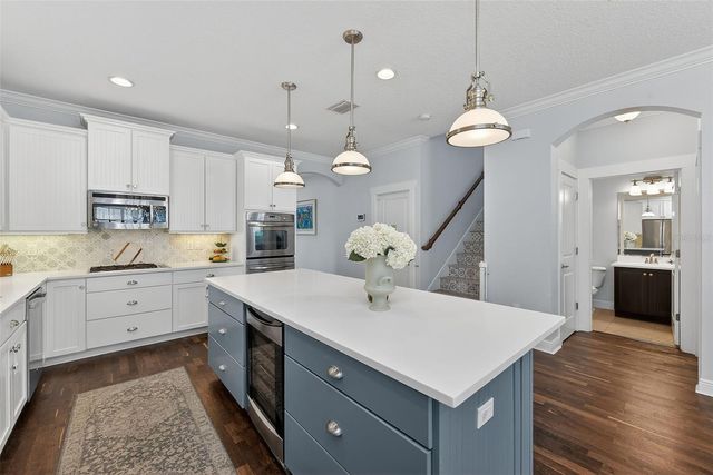 3212 W SAN PEDRO STREET, Tampa, FL 33629