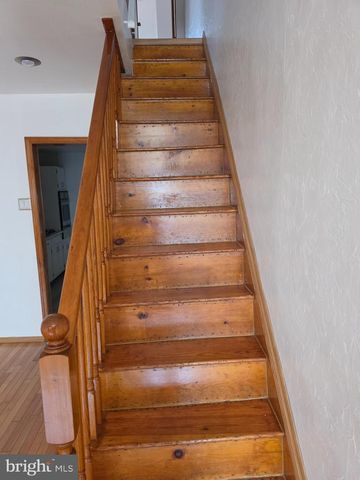 2446 S AMERICAN ST, Philadelphia, PA 19148