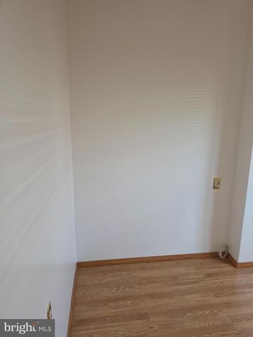 2446 S AMERICAN ST, Philadelphia, PA 19148