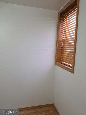 2446 S AMERICAN ST, Philadelphia, PA 19148