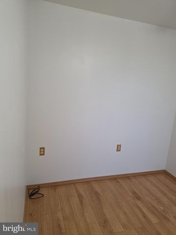 2446 S AMERICAN ST, Philadelphia, PA 19148