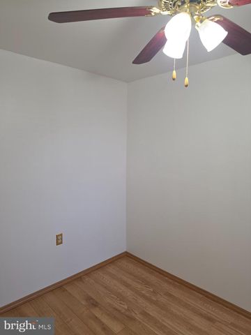2446 S AMERICAN ST, Philadelphia, PA 19148