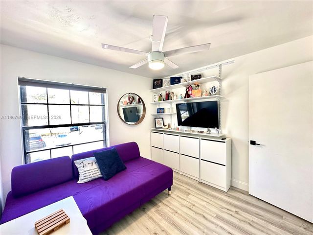 13044 SW 88th Ln B203, Miami, FL 33186