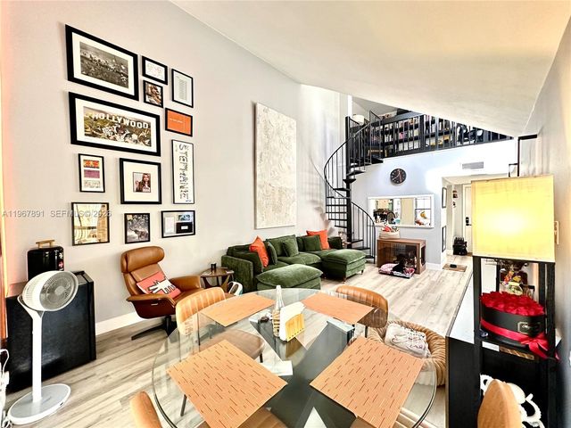 13044 SW 88th Ln B203, Miami, FL 33186