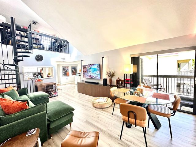 13044 SW 88th Ln B203, Miami, FL 33186