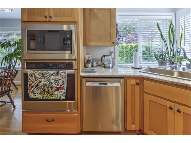 14105 Nw 27TH Ave, Vancouver, WA 98685