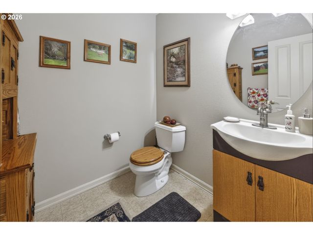 14105 Nw 27TH Ave, Vancouver, WA 98685