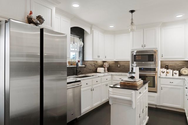 5010 Bobwhite, Gilmer, TX 75645