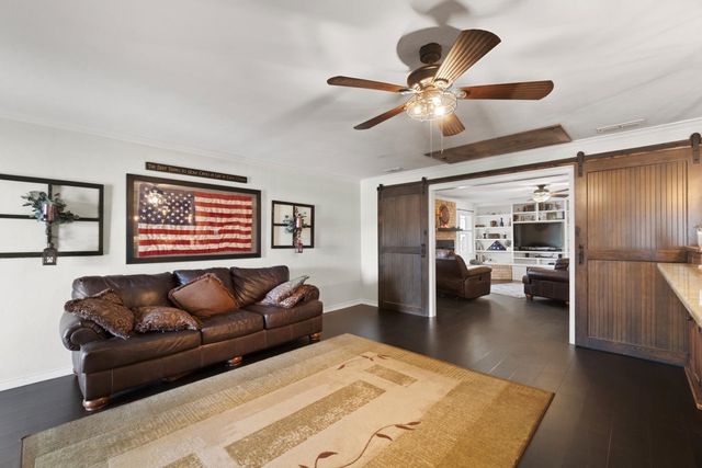 5010 Bobwhite, Gilmer, TX 75645