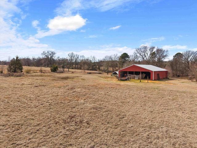 5010 Bobwhite, Gilmer, TX 75645