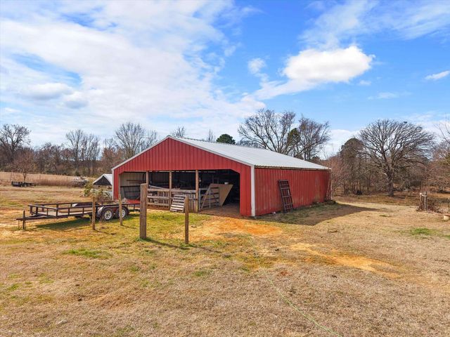 5010 Bobwhite, Gilmer, TX 75645