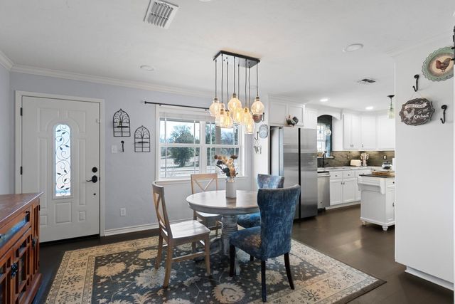 5010 Bobwhite, Gilmer, TX 75645