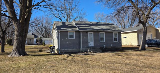 1006 1st Avenue, Westbrook, MN 56183