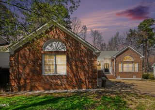 106 Stokesay Court, Cary, NC 27513