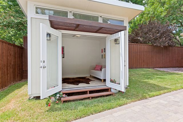 313 Arborcrest Drive, Richardson, TX 75080