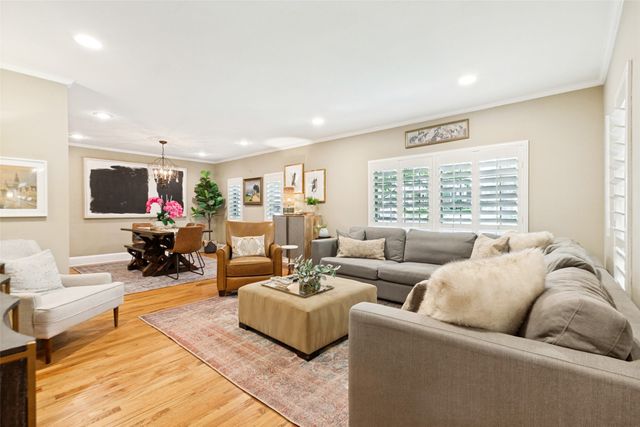 313 Arborcrest Drive, Richardson, TX 75080