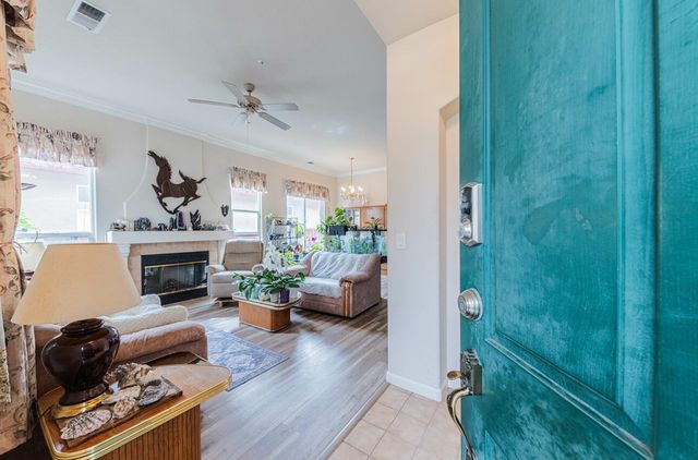 822 Castleton Street, Salinas, CA 93906