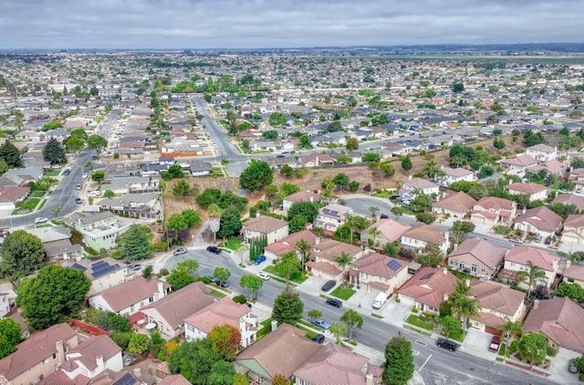 822 Castleton Street, Salinas, CA 93906