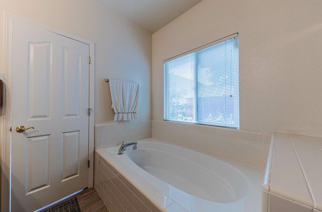 822 Castleton Street, Salinas, CA 93906