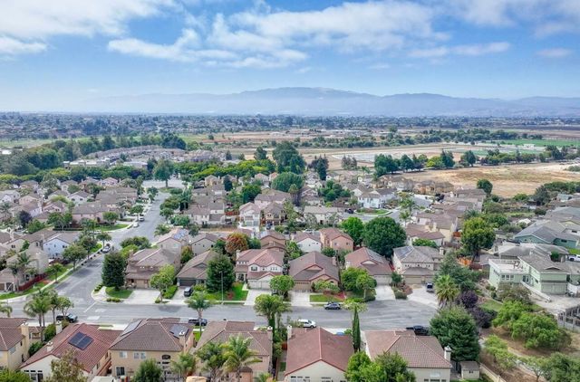 822 Castleton Street, Salinas, CA 93906
