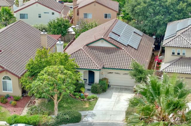 822 Castleton Street, Salinas, CA 93906