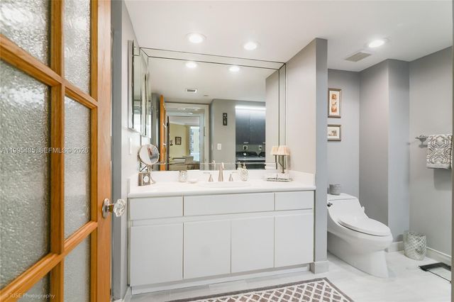 16425 Collins Ave 1212, Sunny Isles Beach, FL 33160