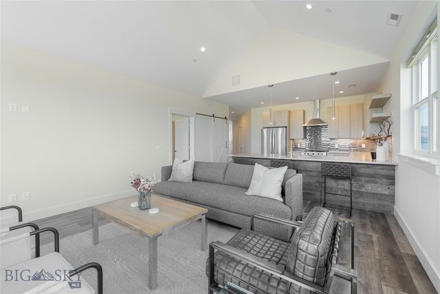 450 Loomis Way C, Ennis, MT 59729