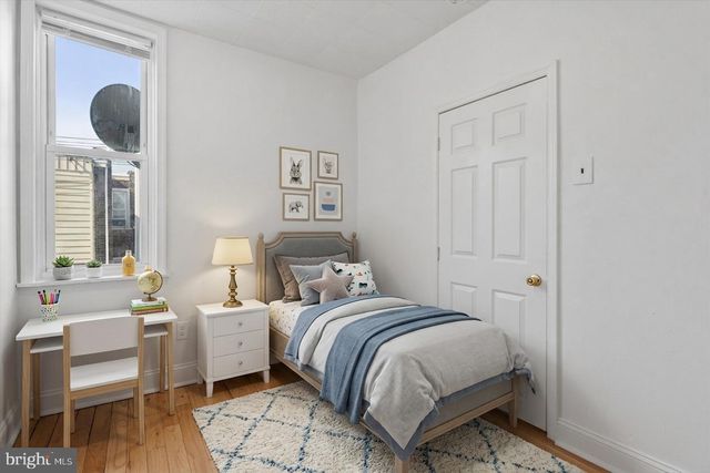 2080 E VICTORIA ST, Philadelphia, PA 19134