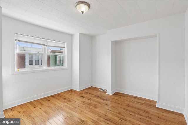 2080 E VICTORIA ST, Philadelphia, PA 19134