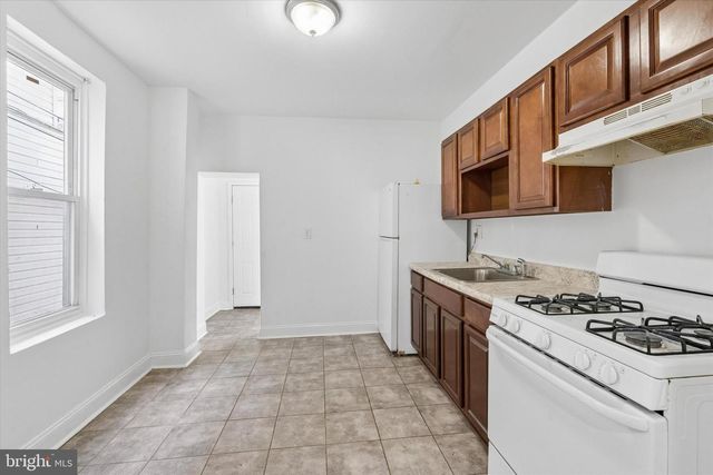 2080 E VICTORIA ST, Philadelphia, PA 19134