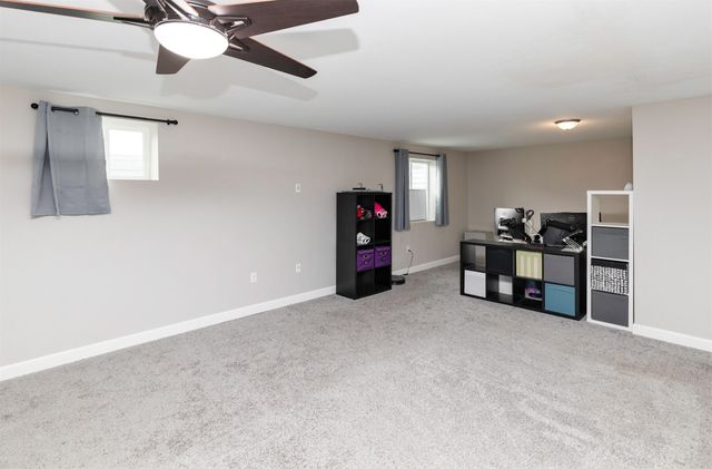 6455 Sunlight Drive, Pleasant Hill, IA 50327