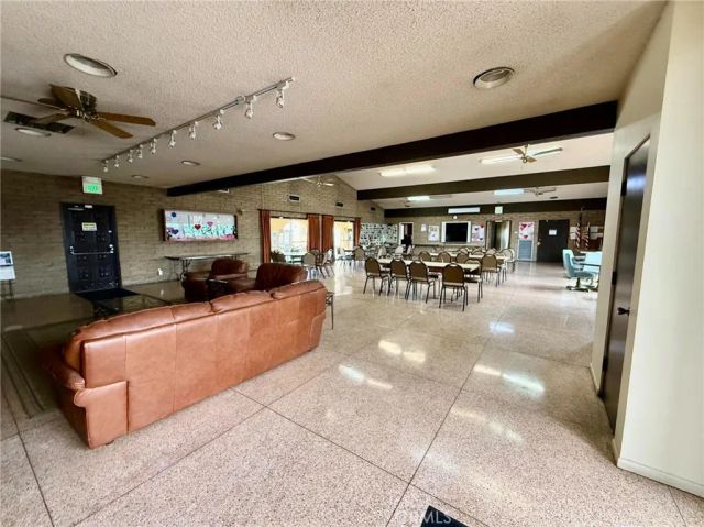 332 N Lyon 68, Hemet, CA 92543